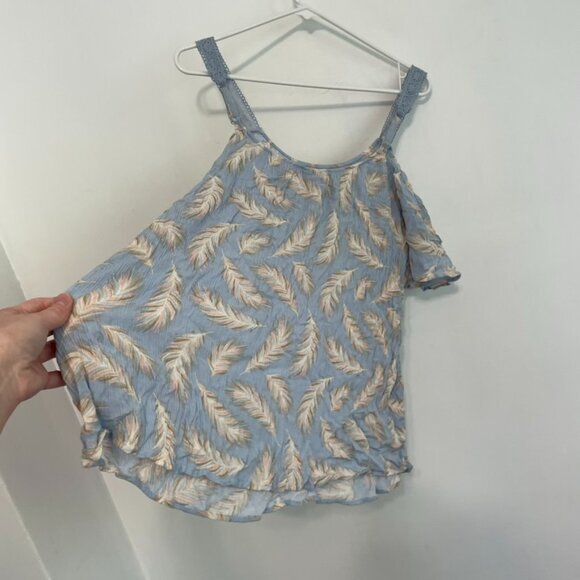 TORRID 1 Plus Size Light Blue Feathers Crinkle Gauze Cold Shoulder Top Boho 1X - Picture 16 of 16